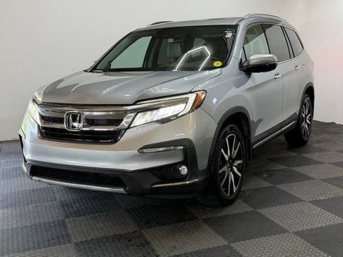 Used 2019 Honda Pilot Elite image 4