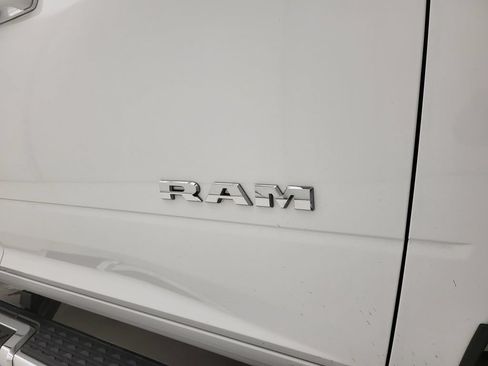 Used 2021 RAM 2500 Big Horn w/ Level 1 Equipment Group AWD/4WD image 24