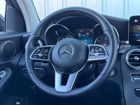 Used 2022 Mercedes-Benz GLC 300 image 19