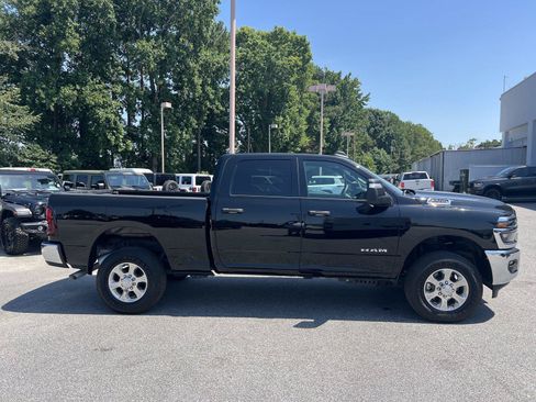 Used 2026 RAM 2500 Big Horn AWD/4WD image 14