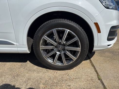 Used 2019 Audi Q7 2.0T Premium Plus w/ Premium Plus Package image 12