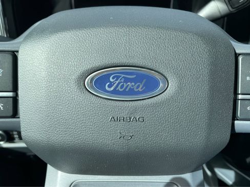 Used 2026 Ford F350 Lariat w/ FX4 Off-Road Package image 19