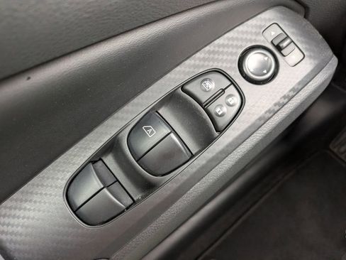 Used 2025 Nissan Altima 2.5 SV FWD image 22
