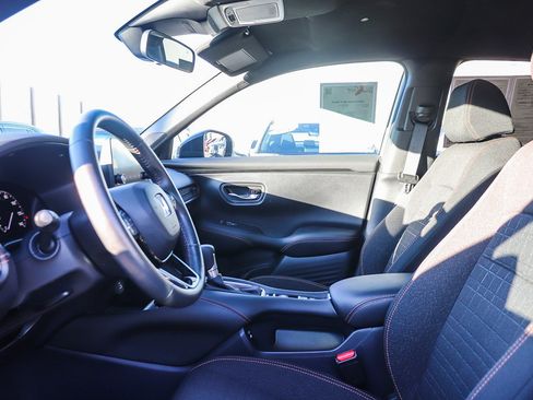 Used 2024 Honda HR-V Sport image 18