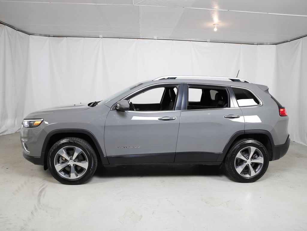 Used 2019 Jeep Cherokee Limited w/ Trailer Tow Group AWD/4WD image 22