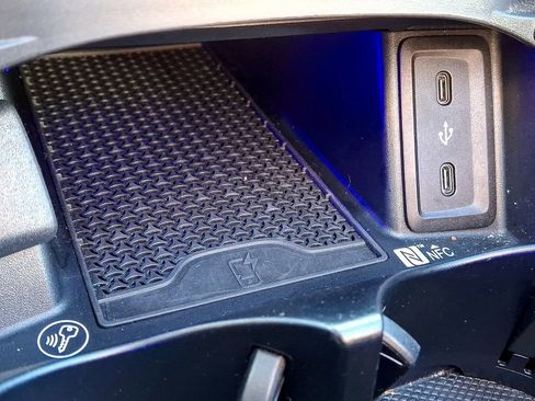 Used 2022 Mercedes-Benz SL 63 AMG 4MATIC image 23