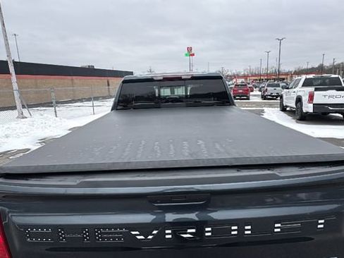 Used 2019 Chevrolet Silverado 1500 LT w/ All-Star Edition image 5