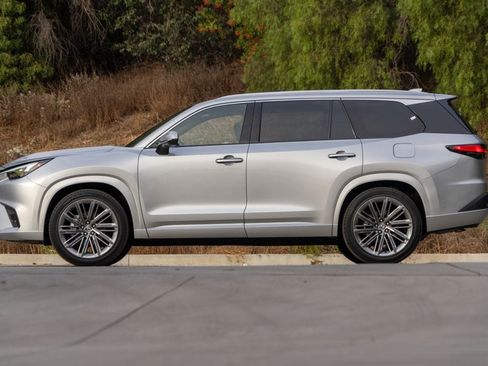 New 2026 Lexus TX 350 AWD image 5