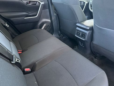 Used 2024 Toyota RAV4 LE AWD/4WD image 29