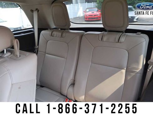 Used 2022 Lincoln Aviator 2WD w/ Elements Package image 22