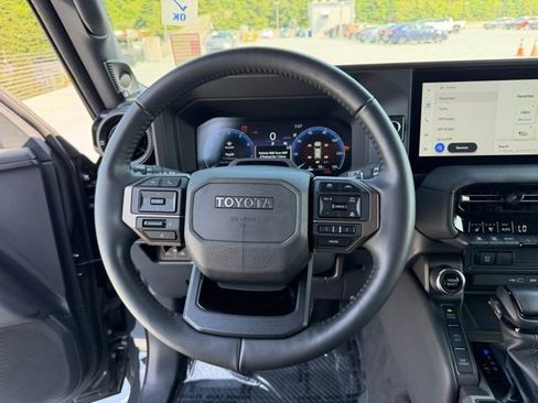 Certified 2025 Toyota Land Cruiser w/ Premium Package AWD/4WD image 17