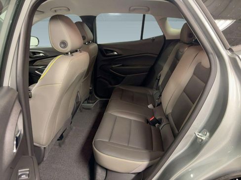 Used 2024 Chevrolet Trax ACTIV w/ Driver Confidence Package image 14