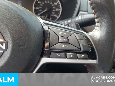 Used 2025 Nissan Altima 2.5 SR image 10