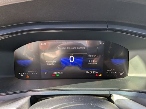 Certified 2023 Volkswagen Taos SE w/ Black Wheel Package FWD image 30