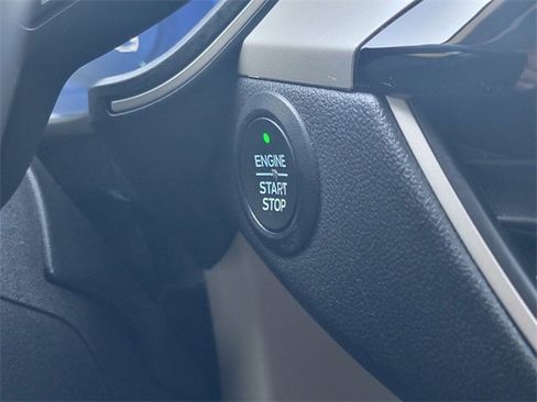 Used 2022 Ford Escape SEL w/ Technology Package image 29