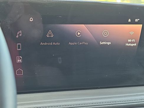 Certified 2024 Buick Encore GX Preferred w/ Comfort Package FWD image 23