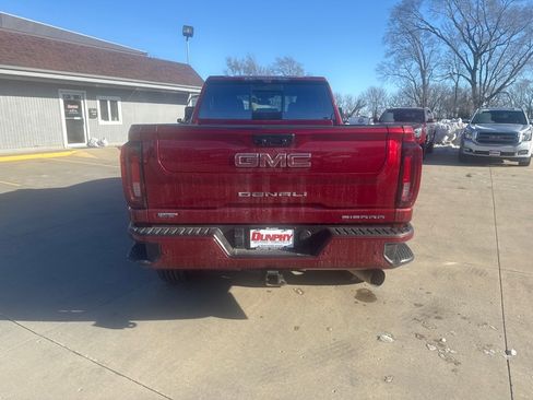 Used 2023 GMC Sierra 2500 Denali w/ Denali Ultimate Package image 4