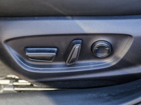 Used 2024 Toyota Prius Prime Premium image 21