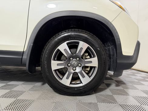 Used 2019 Honda Ridgeline RTL-T image 9