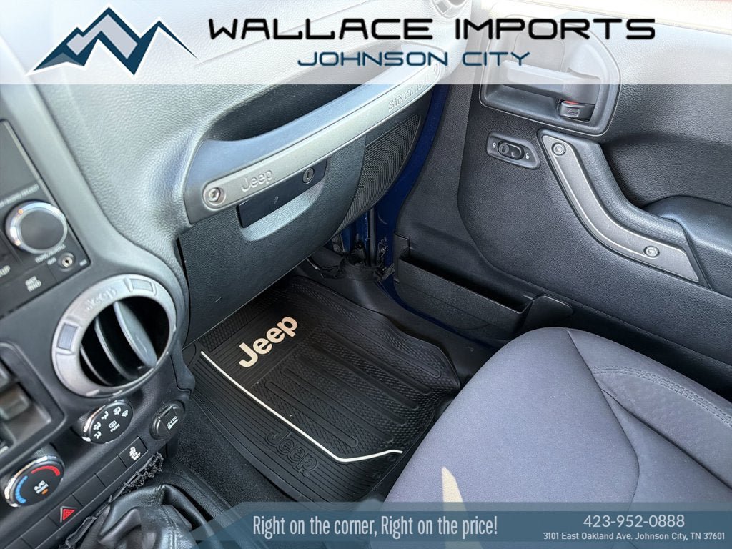 Used 2013 Jeep Wrangler Unlimited Sport AWD/4WD image 20