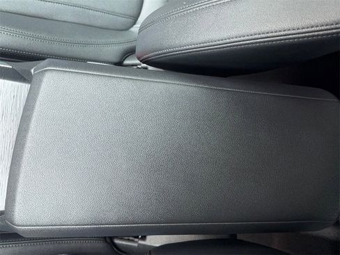 Used 2021 BMW 430i Convertible w/ Convenience Package image 43