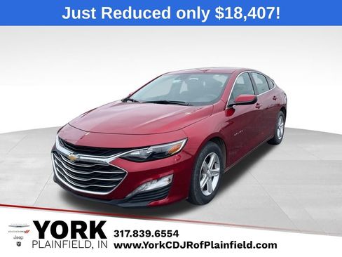 Used 2024 Chevrolet Malibu LT image 1