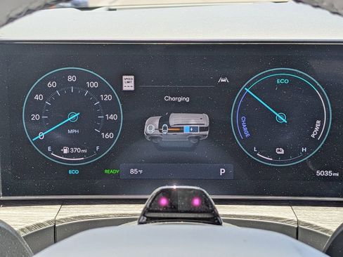 Used 2025 Hyundai Santa Fe Calligraphy FWD image 32