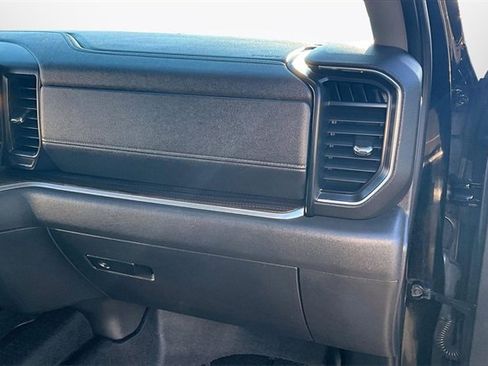 Used 2022 Chevrolet Silverado 1500 LT Trail Boss image 15