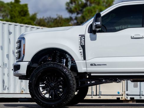 New 2025 Ford F250 Platinum image 23