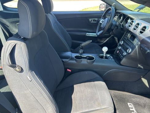 Used 2015 Ford Mustang GT image 12
