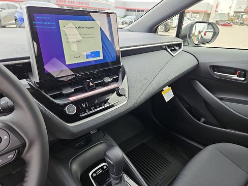 Certified 2026 Toyota Corolla SE w/ SE Premium Package image 17