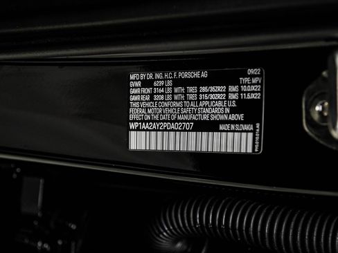 Used 2023 Porsche Cayenne Platinum Edition image 49