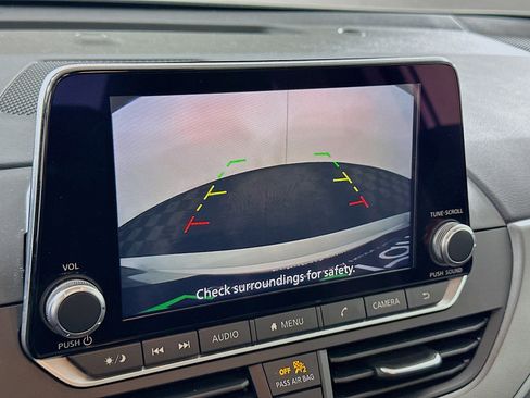 Used 2024 Nissan Altima 2.5 SR image 21