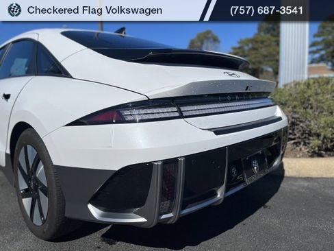 Used 2024 Hyundai Ioniq 6 SE image 9