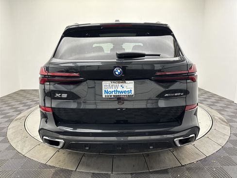 Used 2025 BMW X5 xDrive50e w/ M Sport Package image 15