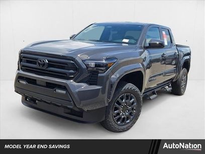 New 2025 Toyota Tacoma SR5
