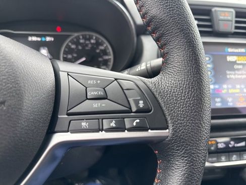 Used 2025 Nissan Versa SR w/ Trunk Package image 19