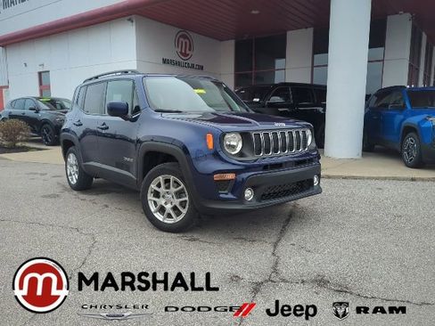 Used 2019 Jeep Renegade Latitude w/ Cold Weather Group image 1