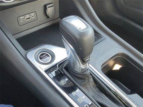 Used 2022 Nissan Sentra SV image 22