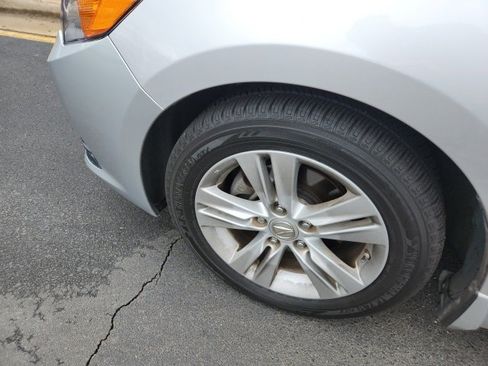 Used 2013 Acura ILX image 14