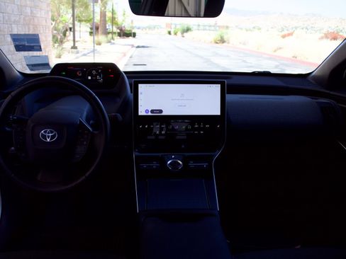 Used 2025 Toyota bZ4X FWD w/ Weather Package image 17