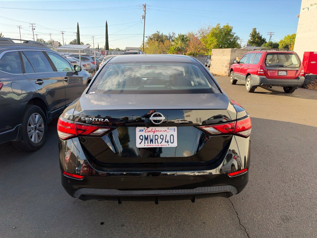Used 2025 Nissan Sentra S FWD image 3