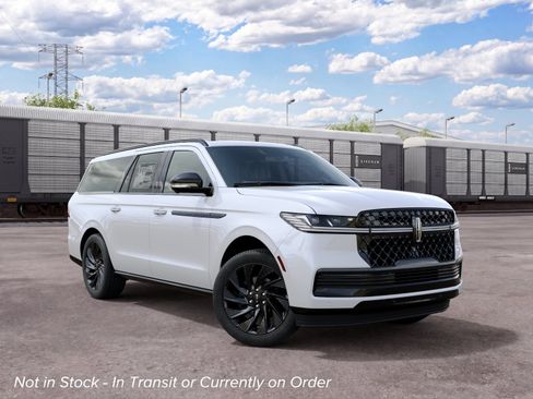 New 2027 Lincoln Navigator L Reserve AWD/4WD image 4