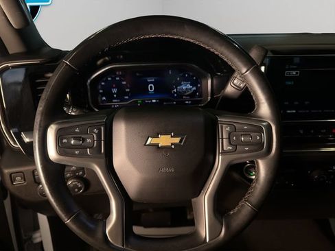 Used 2024 Chevrolet Silverado 2500 LT AWD/4WD image 11
