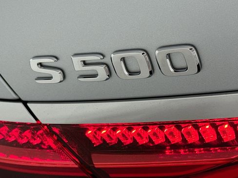 Used 2022 Mercedes-Benz S 500 4MATIC image 9