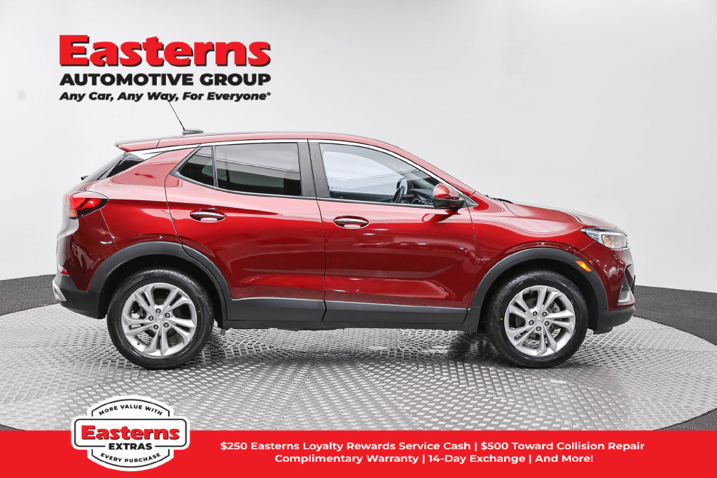 Used 2023 Buick Encore GX Preferred w/ Cold Weather Comfort Package AWD/4WD image 5