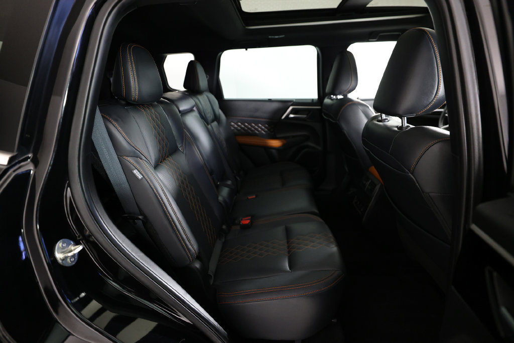 Used 2022 Mitsubishi Outlander SEL FWD image 11