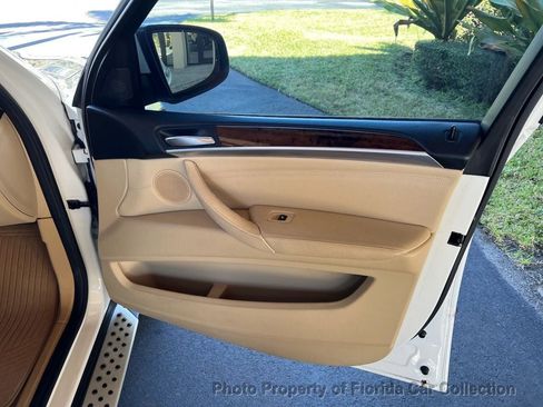 Used 2010 BMW X5 xDrive30i AWD/4WD image 28