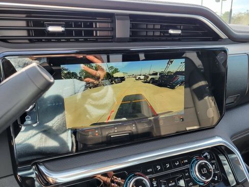 New 2026 GMC Sierra 2500 Denali w/ Denali Reserve Package image 23