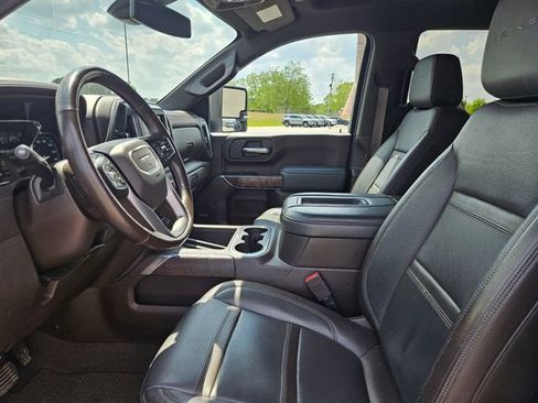 Used 2020 GMC Sierra 3500 Denali w/ Gooseneck/5TH Wheel Package image 9